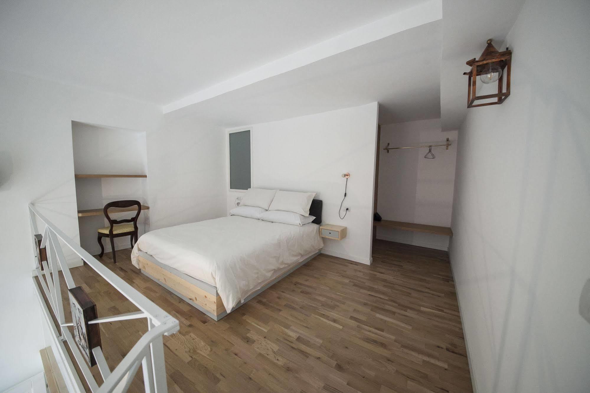 ナポリ オーヴォ スロー トラベル Bed & Breakfast エクステリア 写真